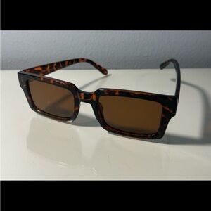 Amber tortoiseshell sunglasses